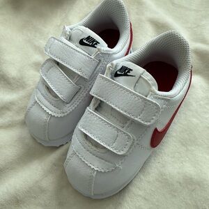 Nike Kids White and Red Velcro Sneakers